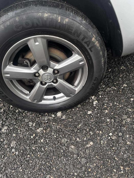 НА ЧАСТИ Toyota  Rav4 2.2 D-4D 150 Ел Кожа Навигация