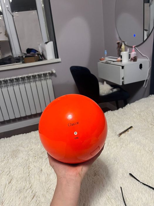 Продам гимнастический мяч Chacott