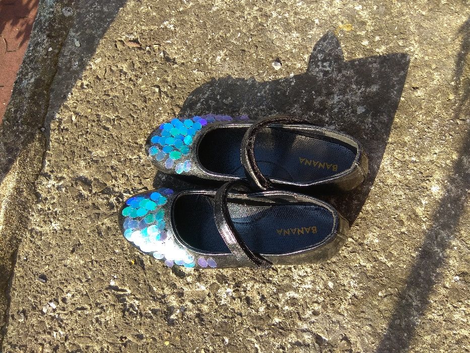 Обувки за момиче