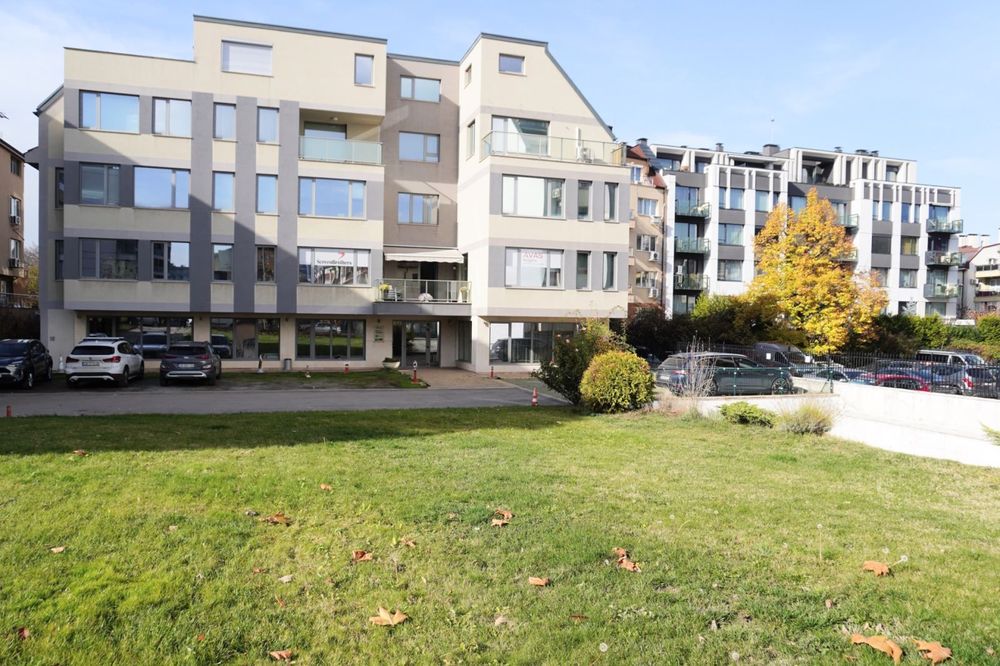 136 кв.м офис с до 8 паркоместа – open space, подово отопление, топ с