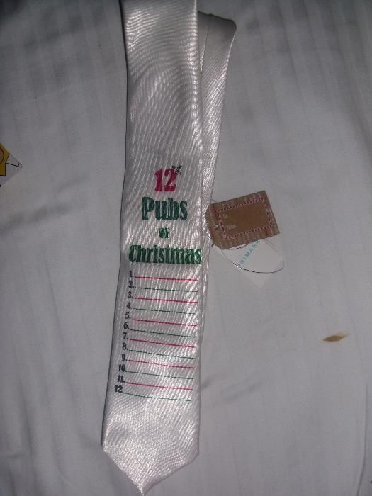 cravata noua ,pt Craciun