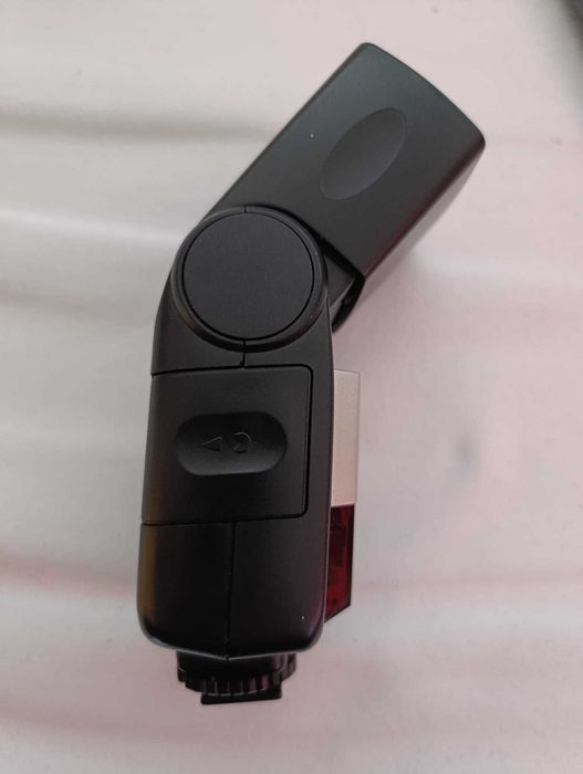 lumina filme si poze nikon blit