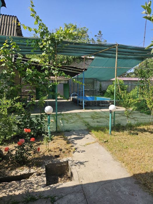 O'zimga tegishli dacha zudlik bilan sotaman 12 sotix o'rtasaroy oldida