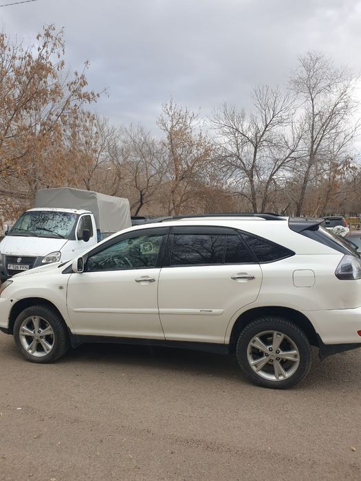 Продам Lexus RX 400H