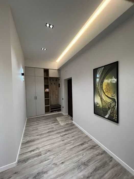 R1! Сдаётся квартира 2/5/10 на Сергели ор-р Грин Хаус!