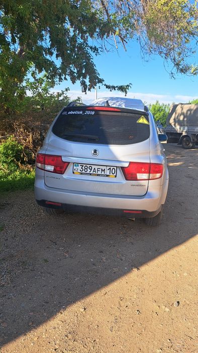 Продам машину SsangYong