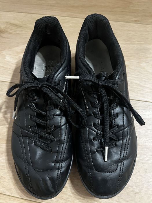 Ghete fotbal teren sintetic si natural