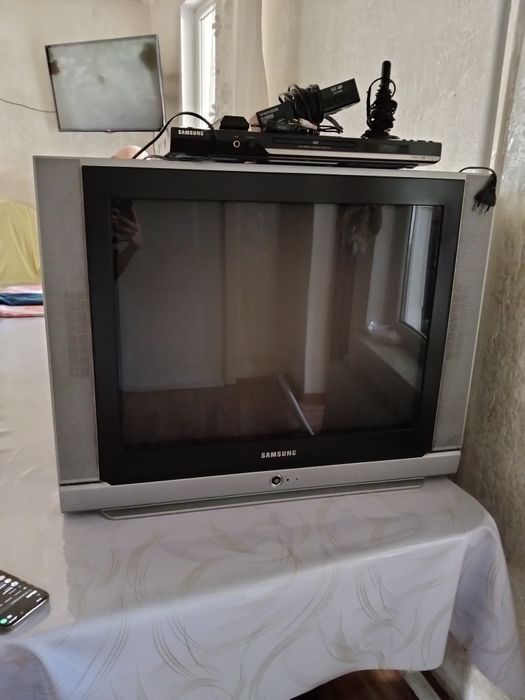 Самсунг телевизор+DVD
