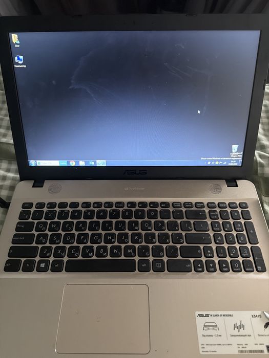 ноутбук Asus рабочий