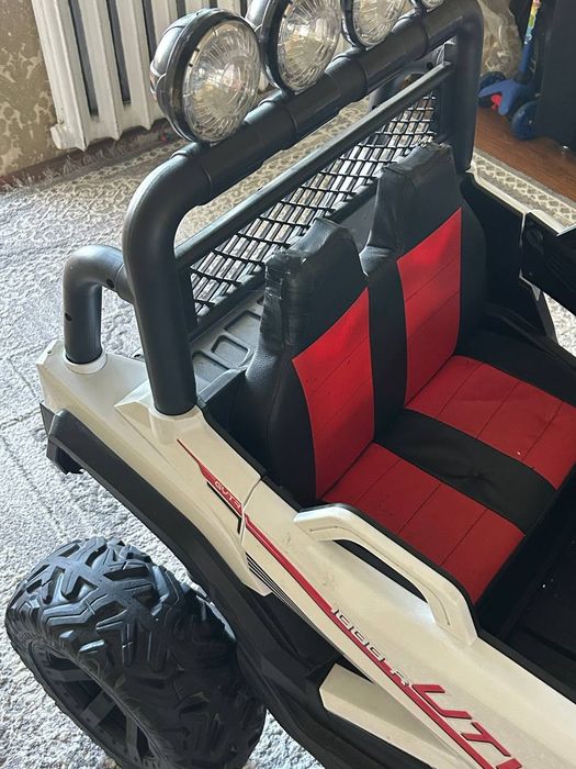 Продам радиоуправляемый машину