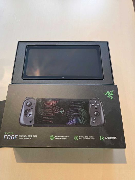 Razer Edge Wi-Fi 6.8" AMOLED 144Hz | Гаранция 11.2026 | Kishi V2 Pro
