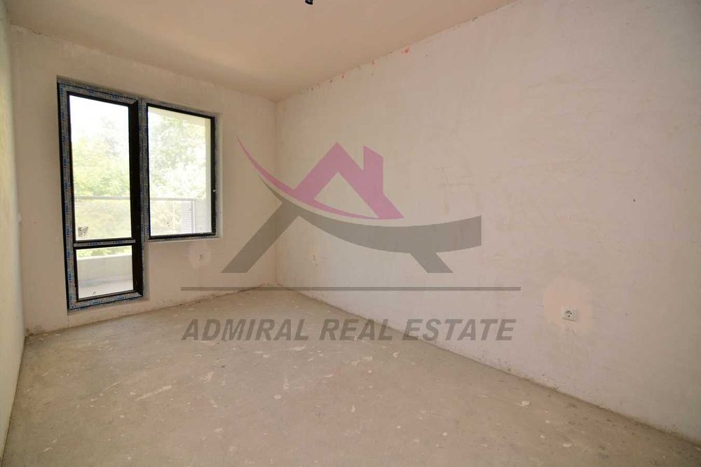 Продава се Тристаен апартамент в Варна, Левски - 111 кв.м за 1802 €/кв.м - Снимка #1