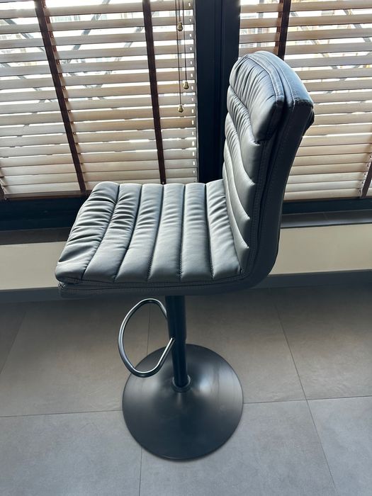 Бар Стол Кинг с 2г гаранция и безплатна доставка до офис