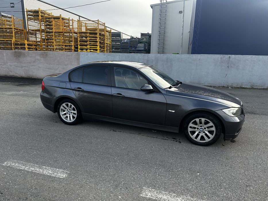 Bmw e90. 2.0i 170 cai