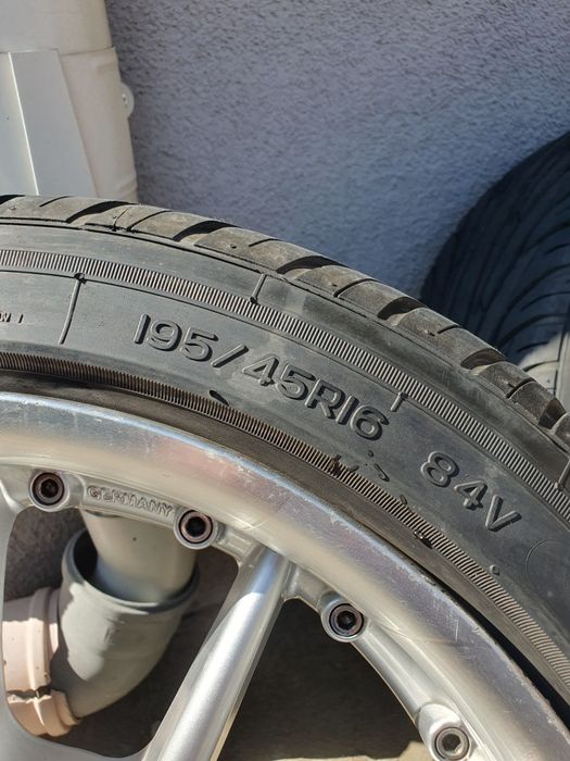 Roti Kenski  4x100/16