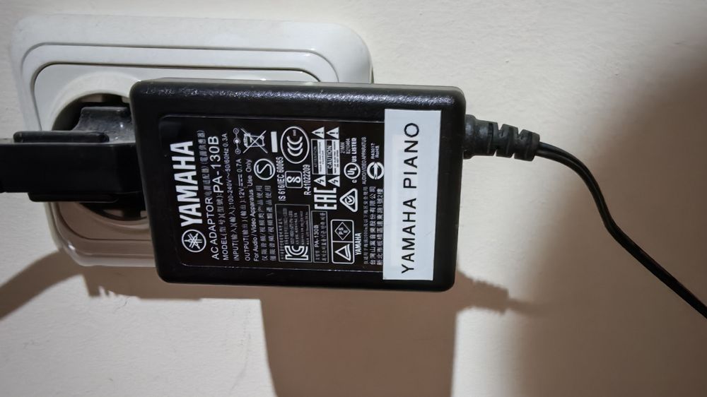 Yamaha Piaggero NP-12 + STATIV ca nou