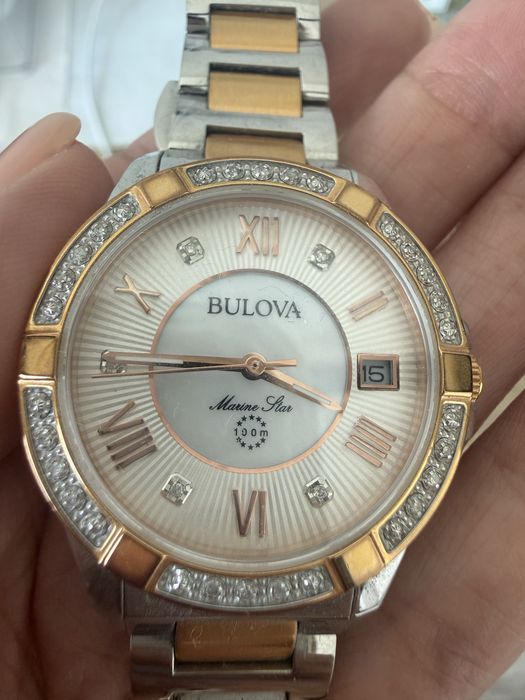 Оригинален часовник Bulova с 23 естествени диаманта