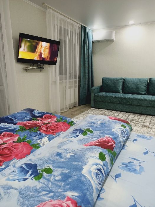 1-ая в самом центре пр. Победы