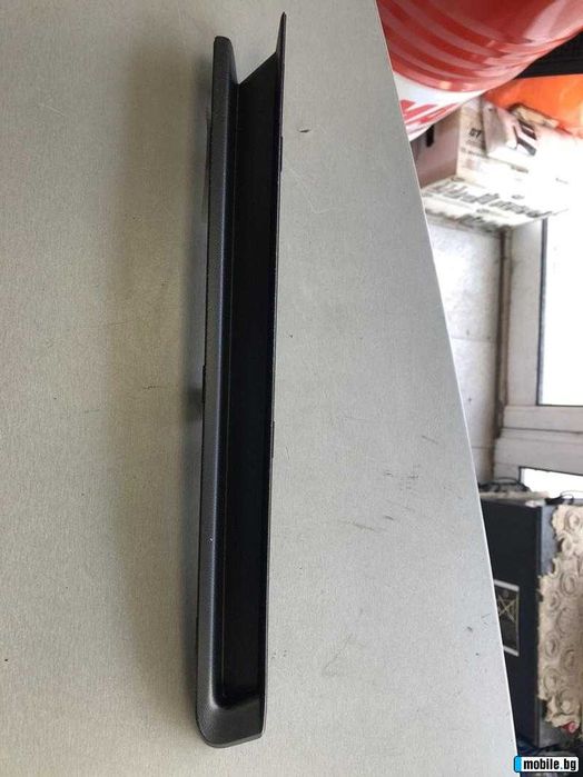 Лайсни предна броня за Volkswagen Jetta 2014-  5C6807233 9B9