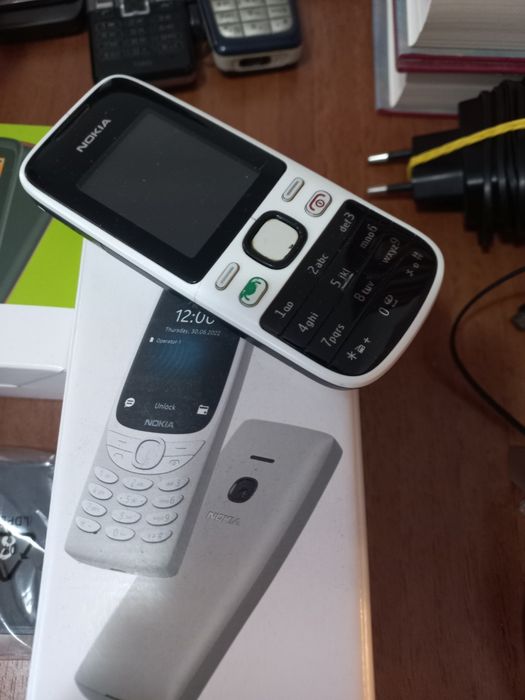 Lot Telefoane Clasice (Unele NOI la cutie, LIBERE de rețea) + Lot Piese