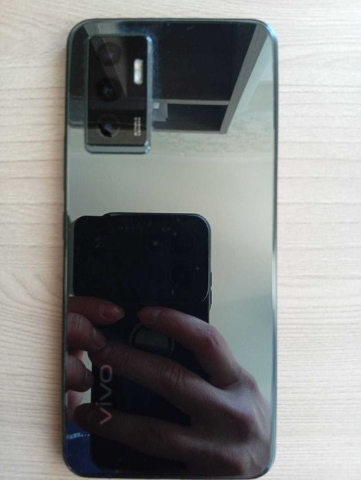 vivo v23e хороший