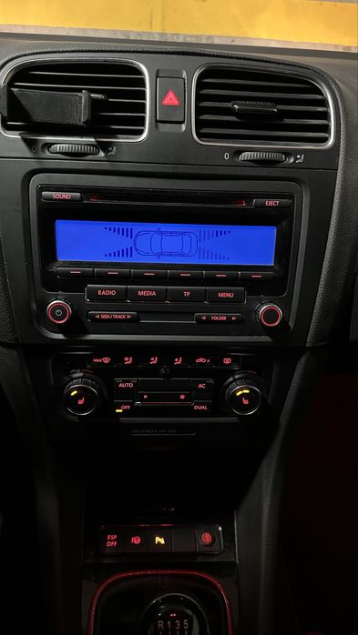 Golf 6, 122 cp, Euro 5, Benzina, Proprietar, Senzori parcare fata-spate, cauciucuri vara + iarna