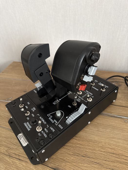 Thrustmaster Warthog Dual Throttle PC черный