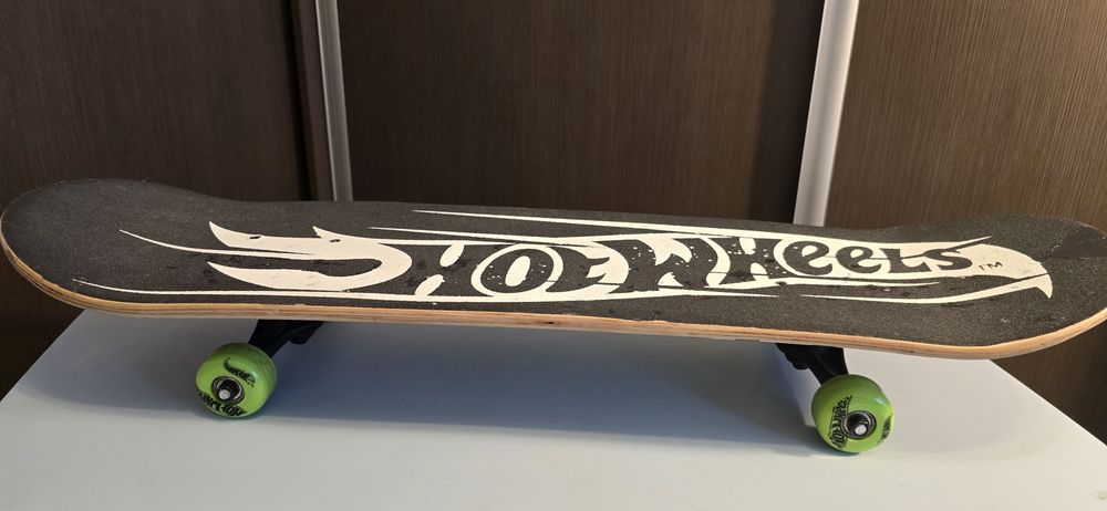 Skateboard HotWheels