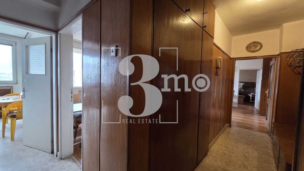 „3mo“ недвижими имоти продава тристаен апартамент в ж.к. Младост 1
