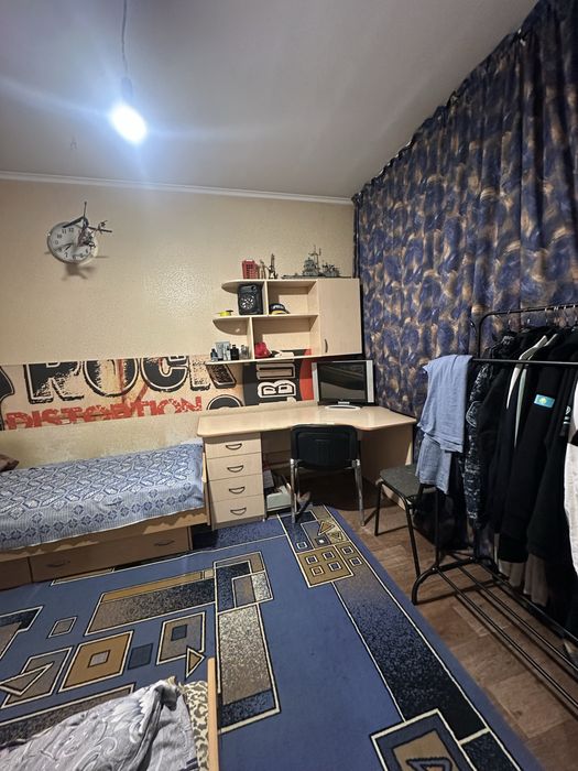 Стол офисный или для учебы