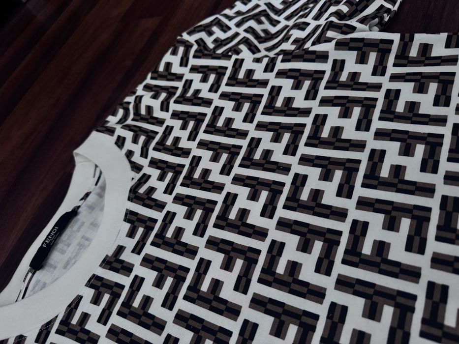 Tricou fendi FF monogram