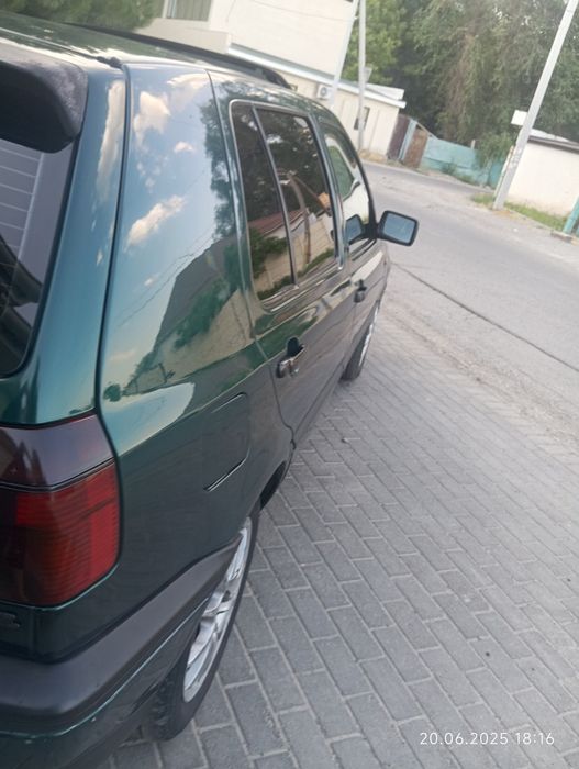 Продаётся автомашина