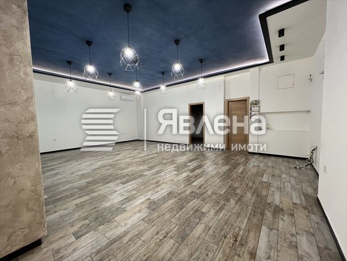 Продава се Офис в София, Младост 4 - 167 кв.м за 2312 €/кв.м - Снимка #2