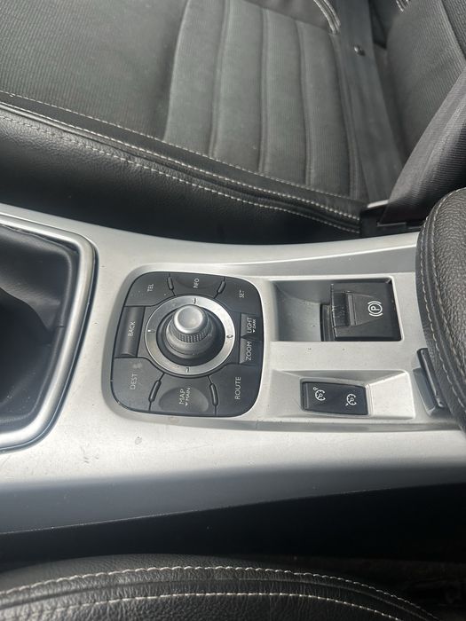 Urgent Schimb laguna 3 2008 2.0 benzina gpl