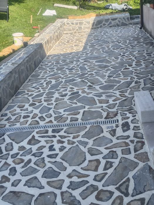 Pavaj din piatră naturală