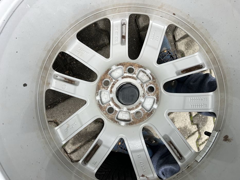 Jante 5x112mm, anvelope iarna 225/40 R18, VW Golf 5/6/7/8, Touran, Eos