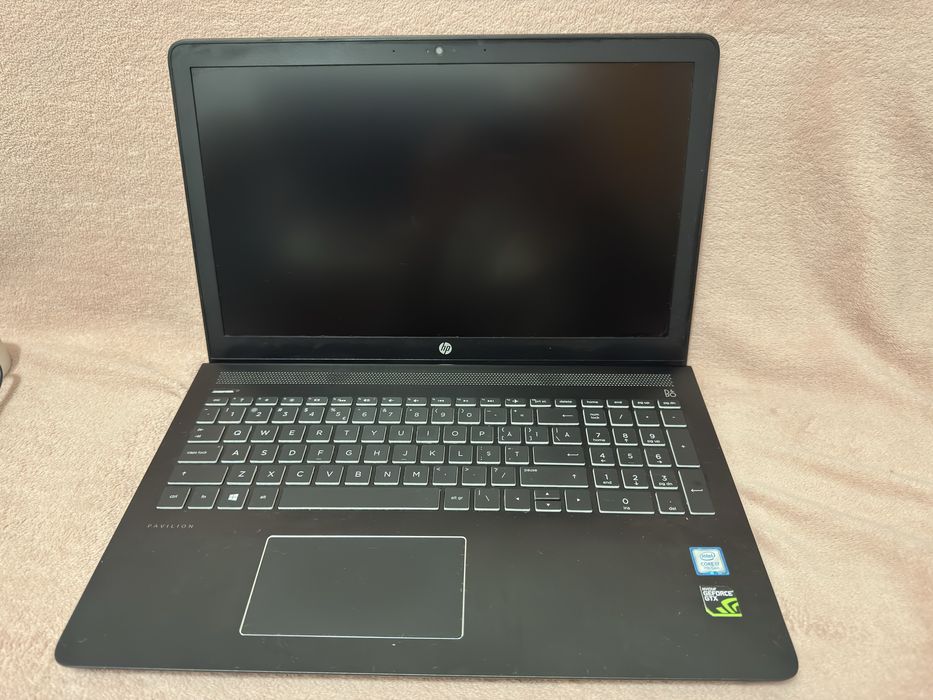 Unitate pc si laptop gaming