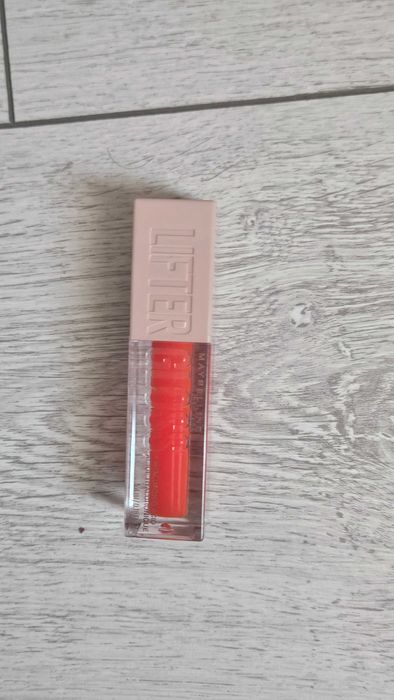 Luciu de buze Lifter Gloss Maybelline