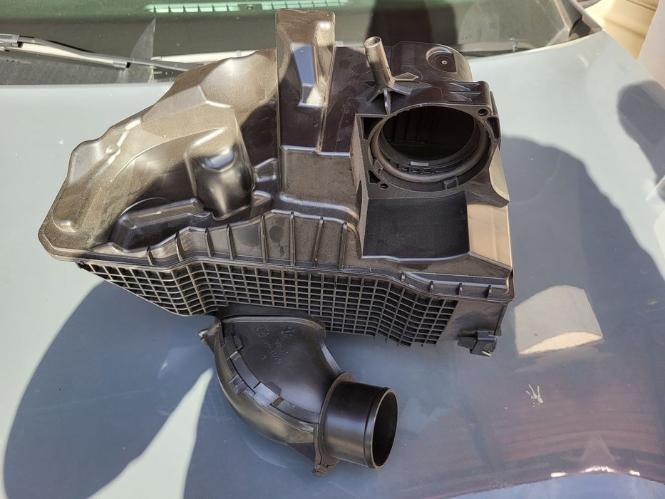 Corp filtru aer duster