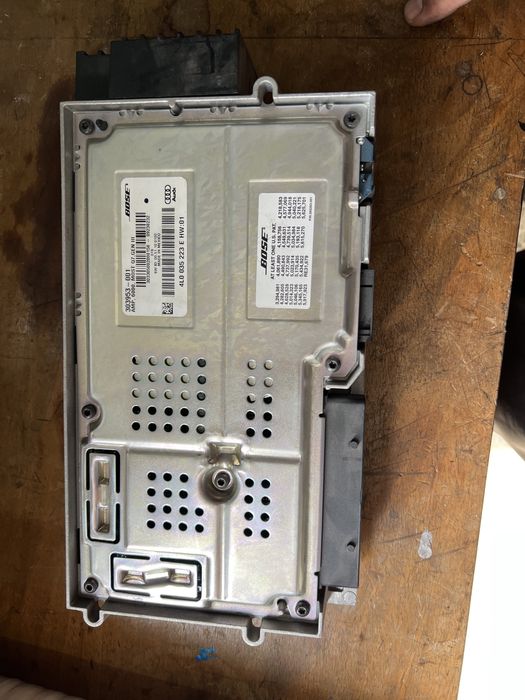 Усилвател за Ауди Bose - Audi Q7, A6, A8 gen 3g за модели след 2008г