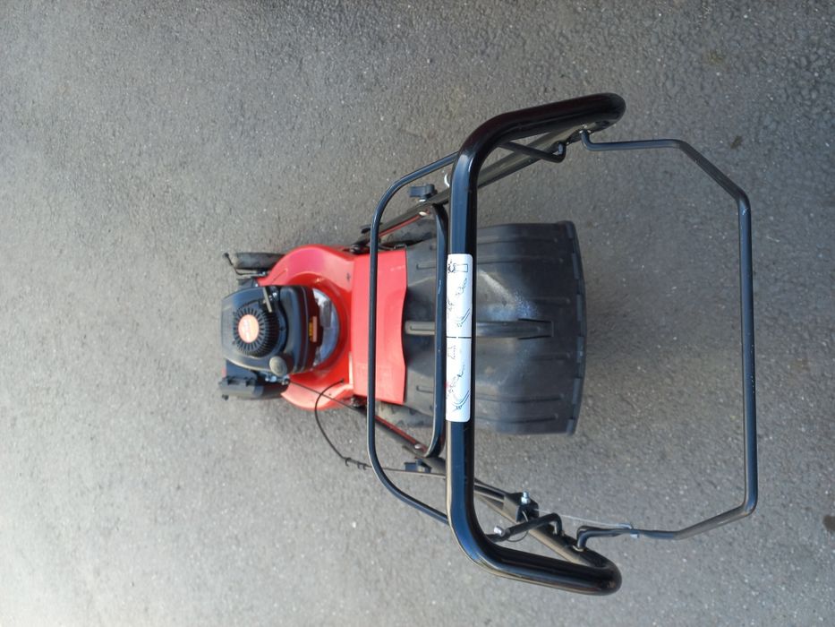 Masina tuns iarba HURICANE