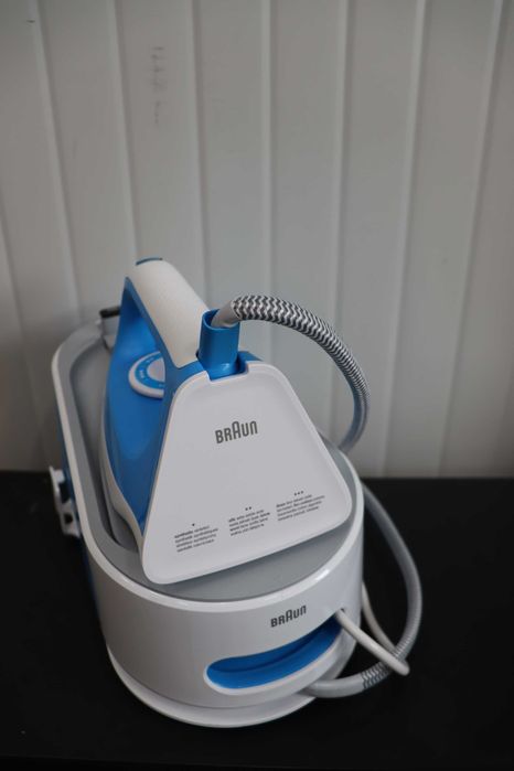 Парогенератор Braun CareStyle 1 IS102BL, 2200W, 5.5 бара, 1,5L