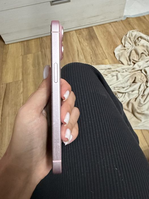 Iphone 15 128GB, в перфектно състояние