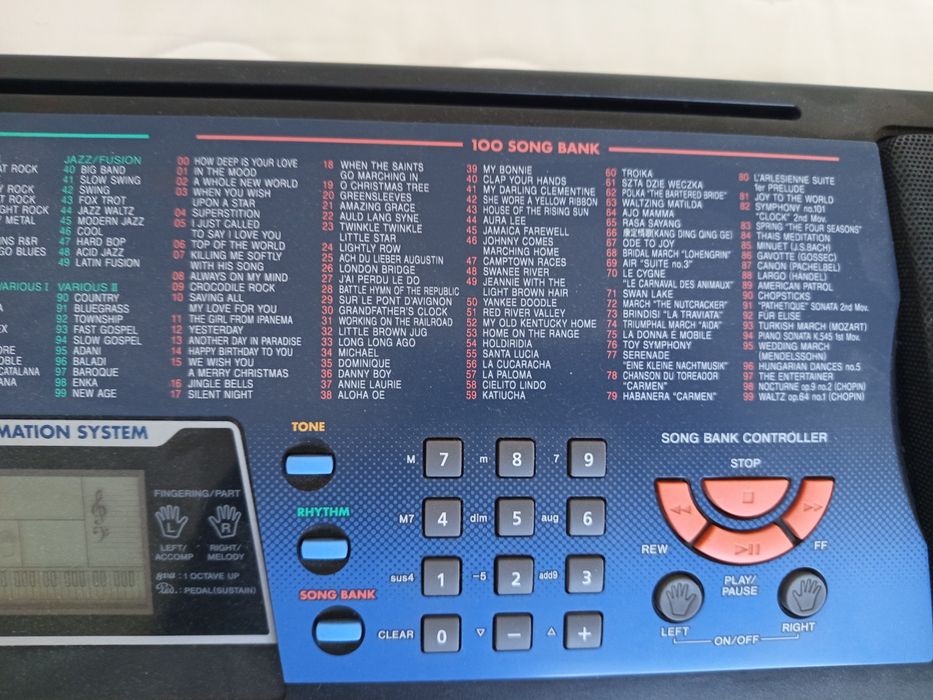 Синтезатор Касио