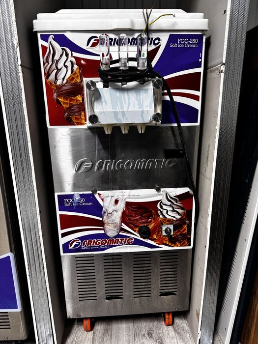 Мороженое аппарат сатылады