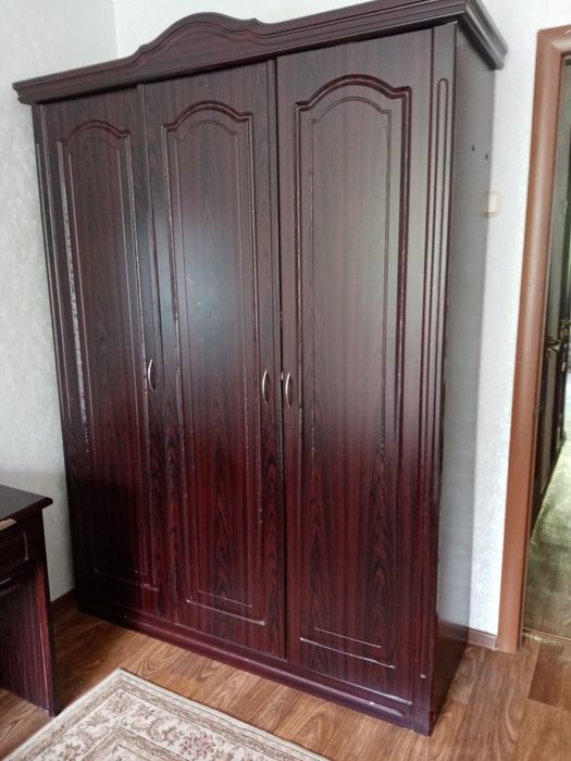Отдам даром шкаф размер 1,5 ширина
