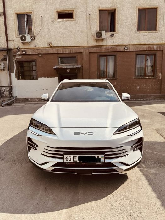 Автомобиль BYD Song plus Uzpride 110 gybrid