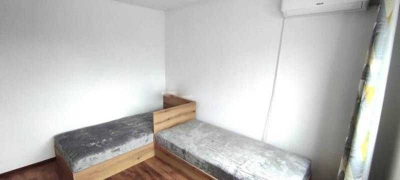 Дава се под наем Тристаен апартамент в Бургас, Братя Миладинови - 80 кв.м за 433.5 € - Снимка #3