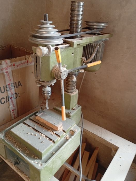 Сверлильный станок