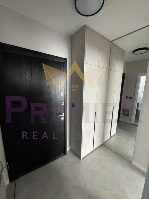 Продава се Двустаен апартамент в София, Малинова долина - 63 кв.м за 3572 €/кв.м - Снимка #10